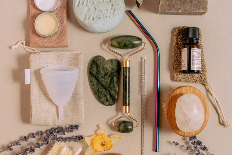 The guide to your Zero Waste Bathroom | Zero and Green - Zero Waste Bathroom Zero To Hero Guide